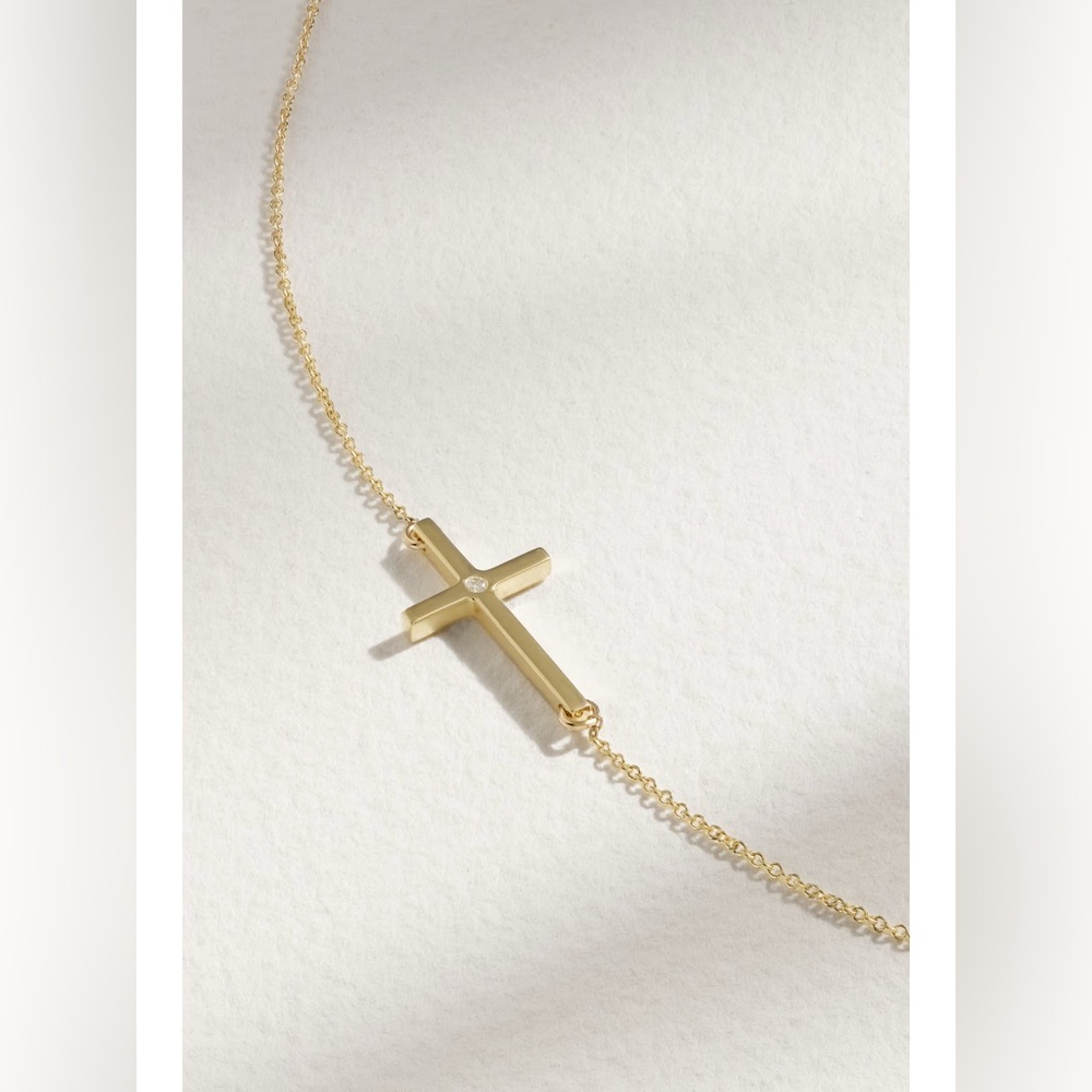 Delicate MIZUKI Sea of Beauty 14-Karat Gold Diamond Necklace - Picture 2 of 7